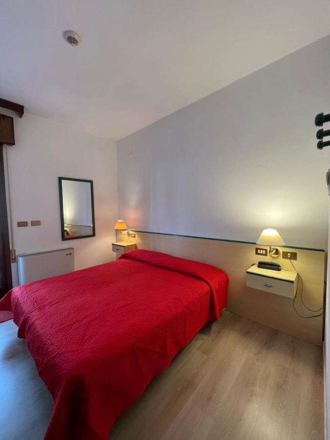 Hotel San Marco Lido di Jesolo Bagian luar foto